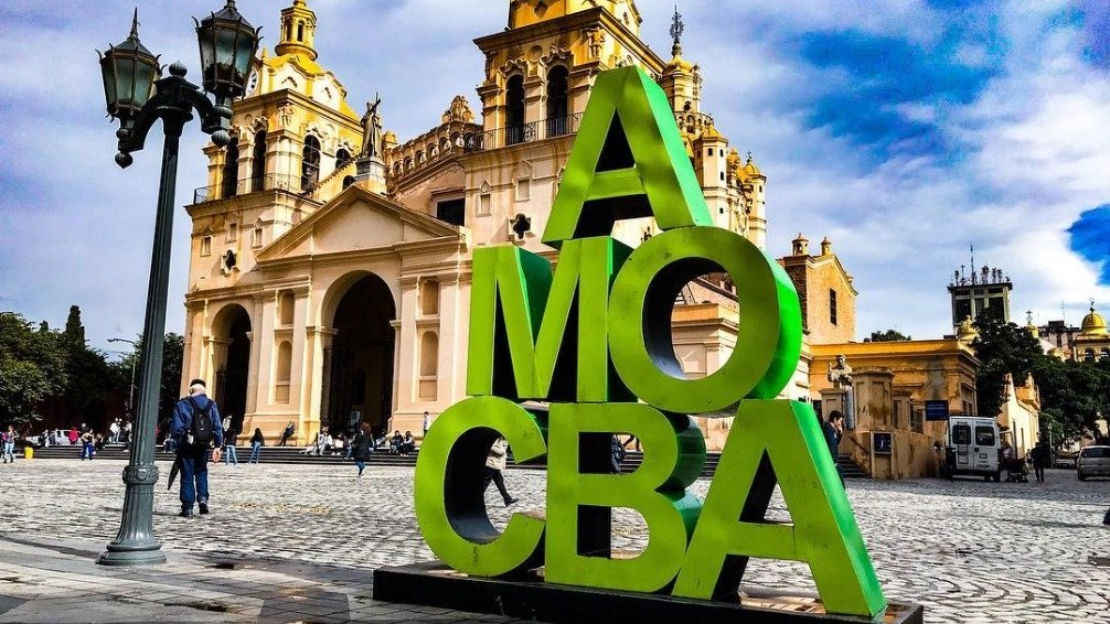 Córdoba se prepara para un fin de semana largo con reservas promedio de un 75%